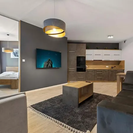 Lam Anthracite W Ac & Balcony Apartment *